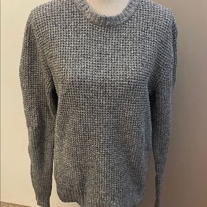 Gray men’s textured Sweater